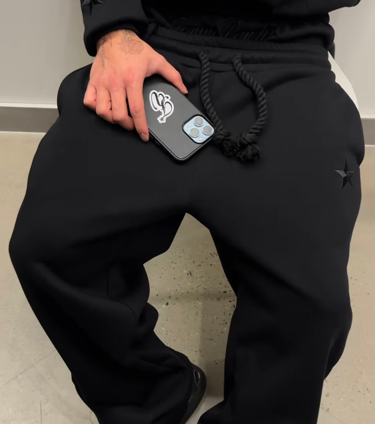 VELORA DOUBLE WAIST SWEATPANTS