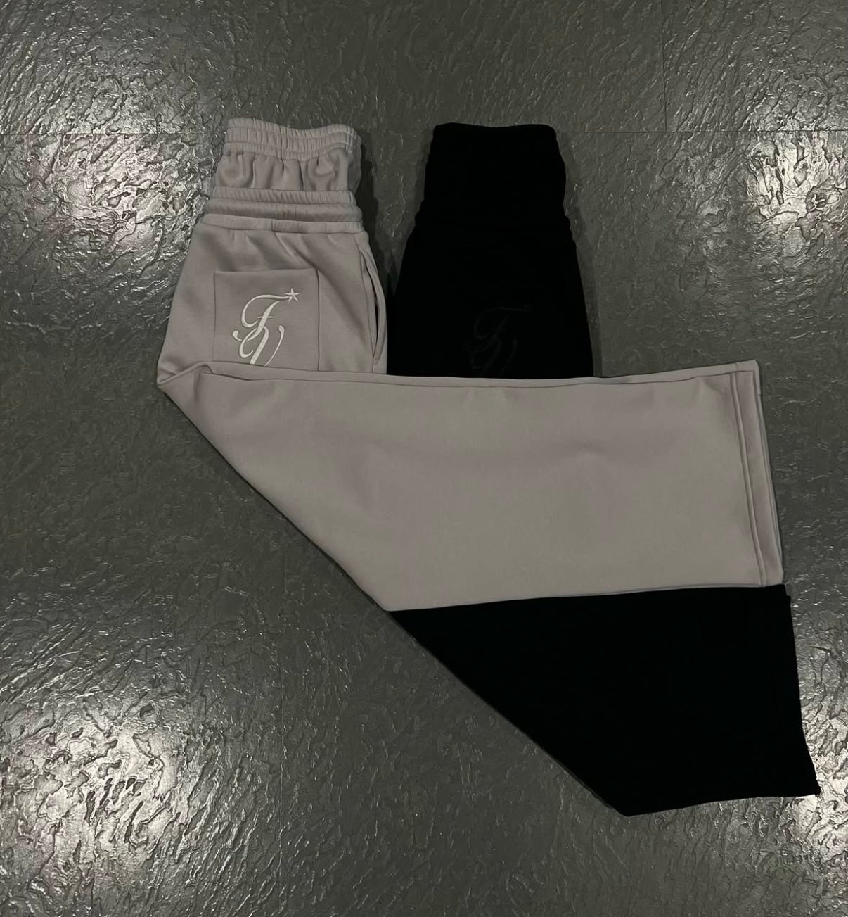 VELORA DOUBLE WAIST SWEATPANTS