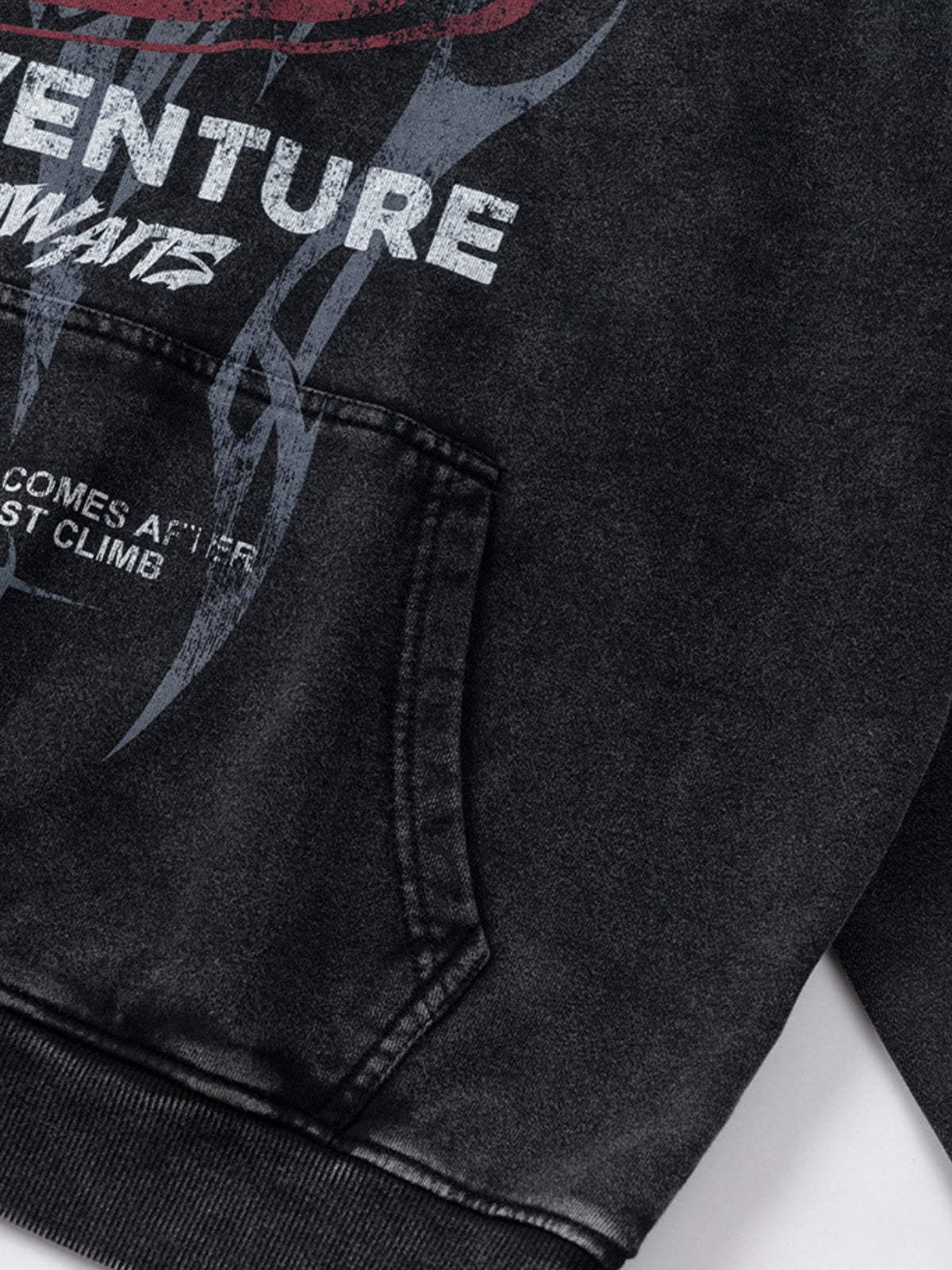 ADVENTURE - Oversized Print Hoodie